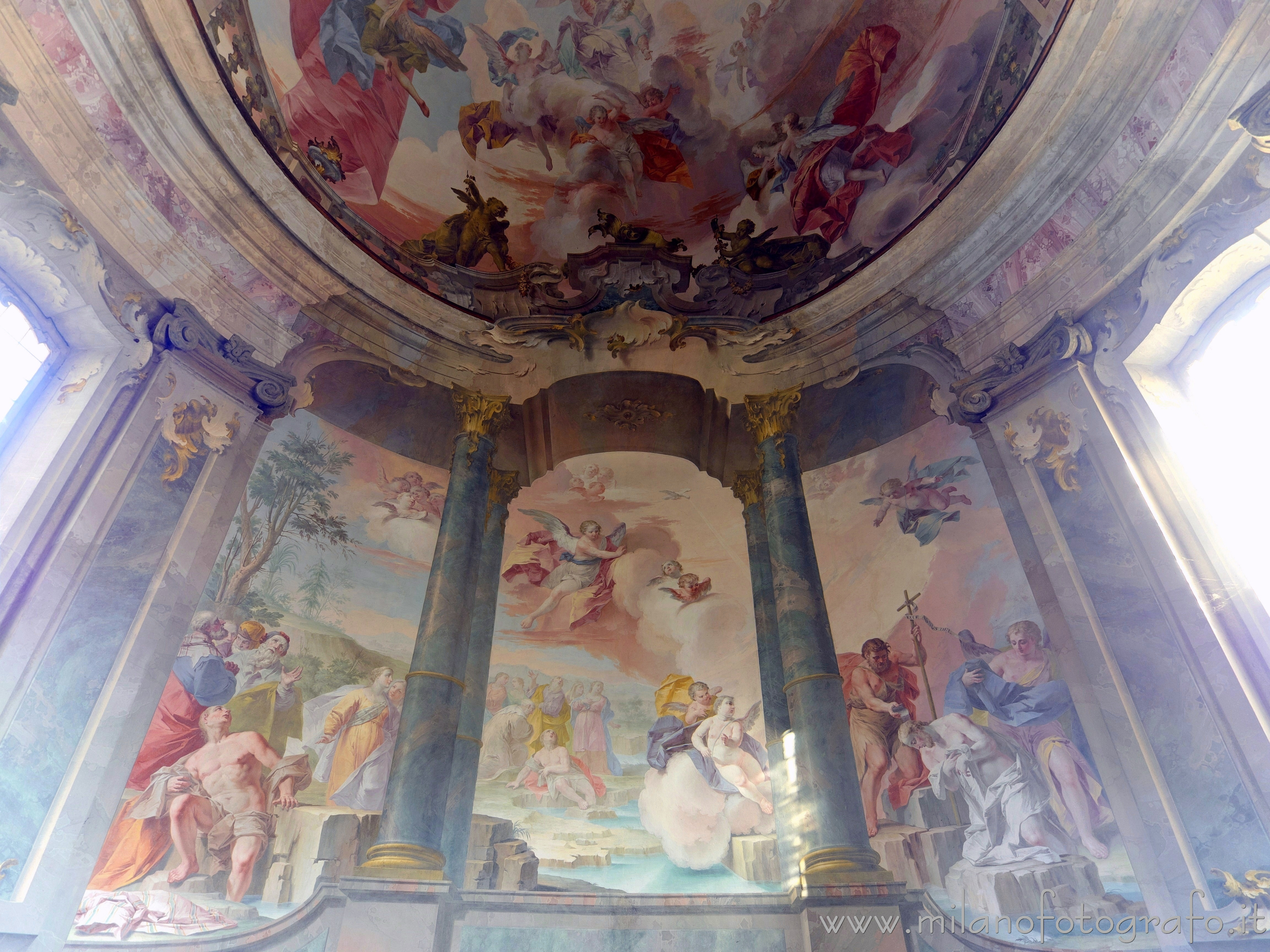 Busto Arsizio (Varese) - Parete del coro della Basilica di San Giovanni Battista